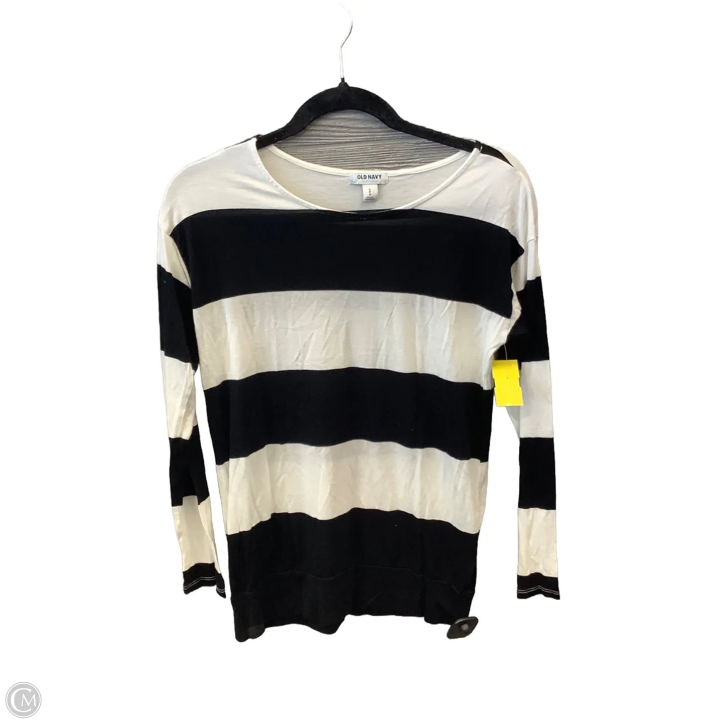 Top Long Sleeve By Old Navy In Black & White, Size: S