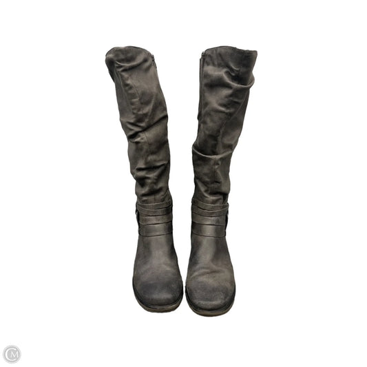 Boots Knee Flats By Bare Traps In Grey, Size: 9.5