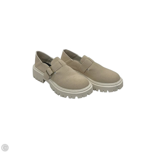 Shoes Flats By Cmf In Tan, Size: 8