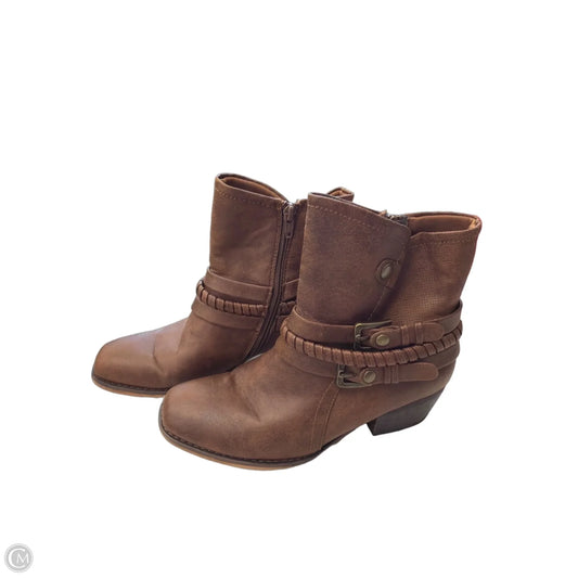 Boots Mid-calf Flats By Bare Traps In Brown, Size: 7.5