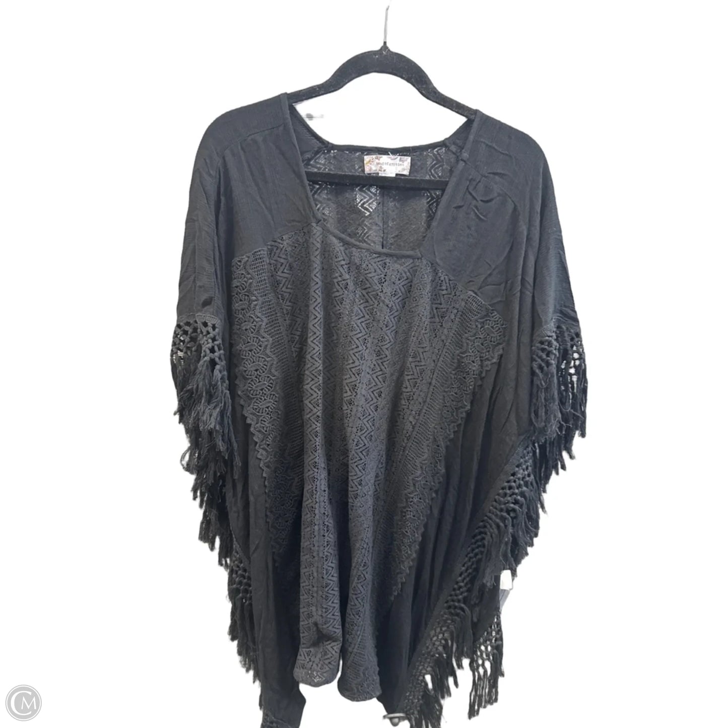 Poncho By Band Of Gypsies In Black, Size: Osfm