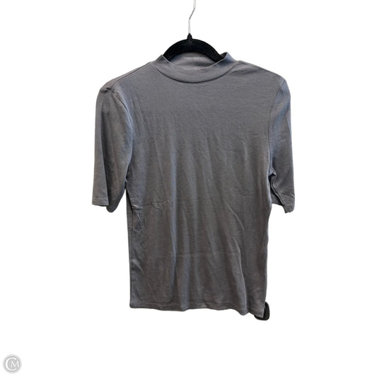 Top Short Sleeve By A New Day In Grey, Size: M