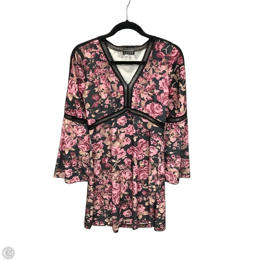Dress Casual Short By Venus In Black & Pink, Size: S