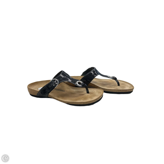 Sandals Flip Flops By Clothes Mentor In Black, Size: 8.5