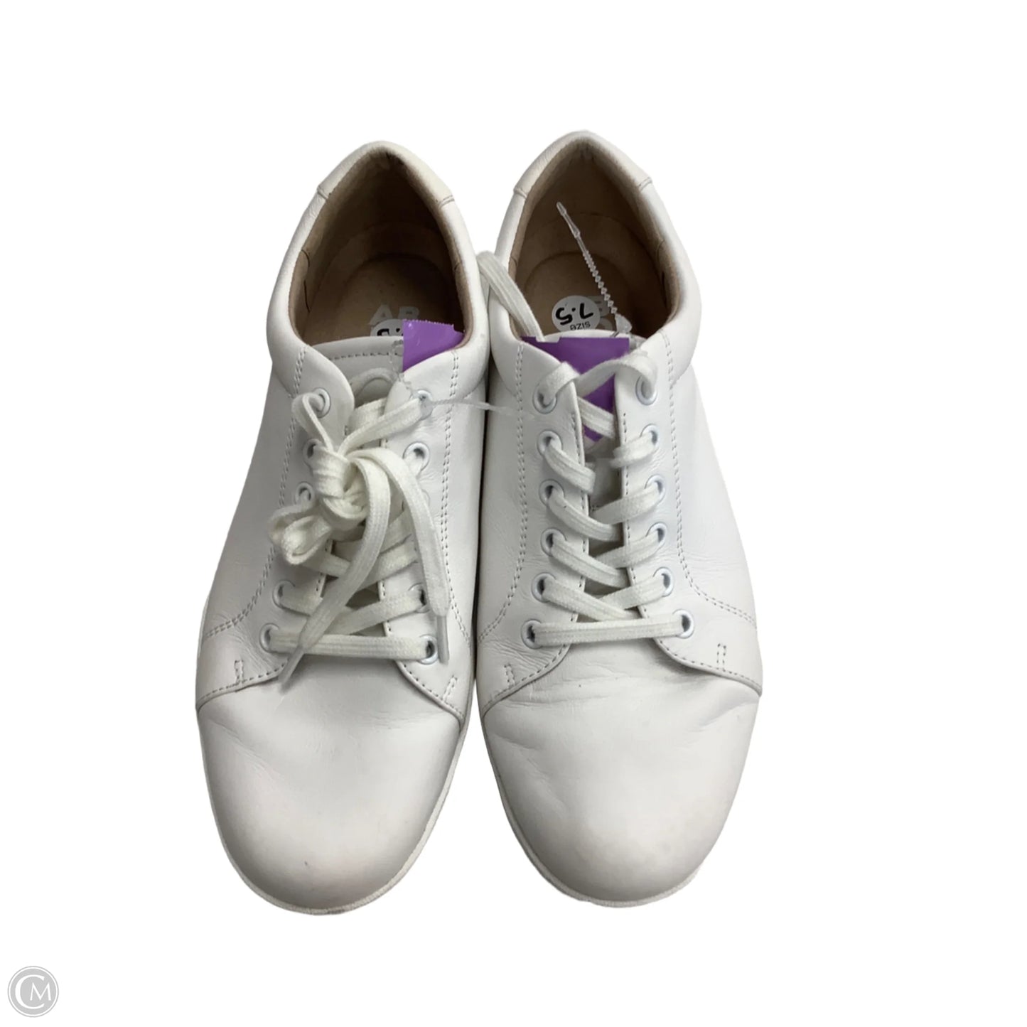 Shoes Flats By Abeo In White, Size: 7.5