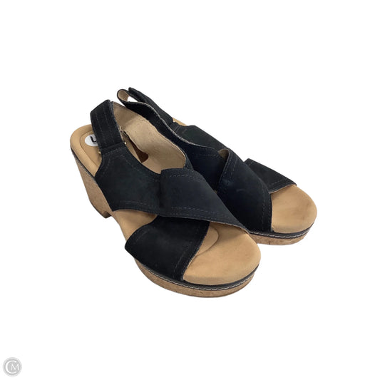 Sandals Heels Wedge By Clarks In Black & Brown, Size: 7