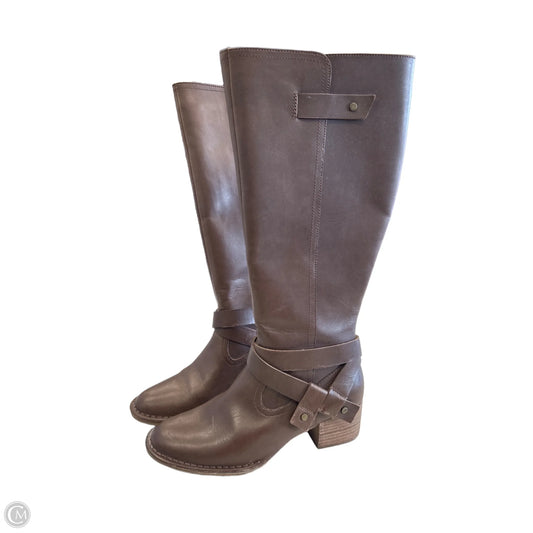 Boots Designer By Ugg In Tan, Size: 7.5