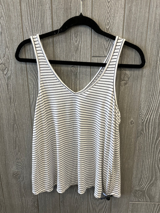 White Top Sleeveless Old Navy, Size S