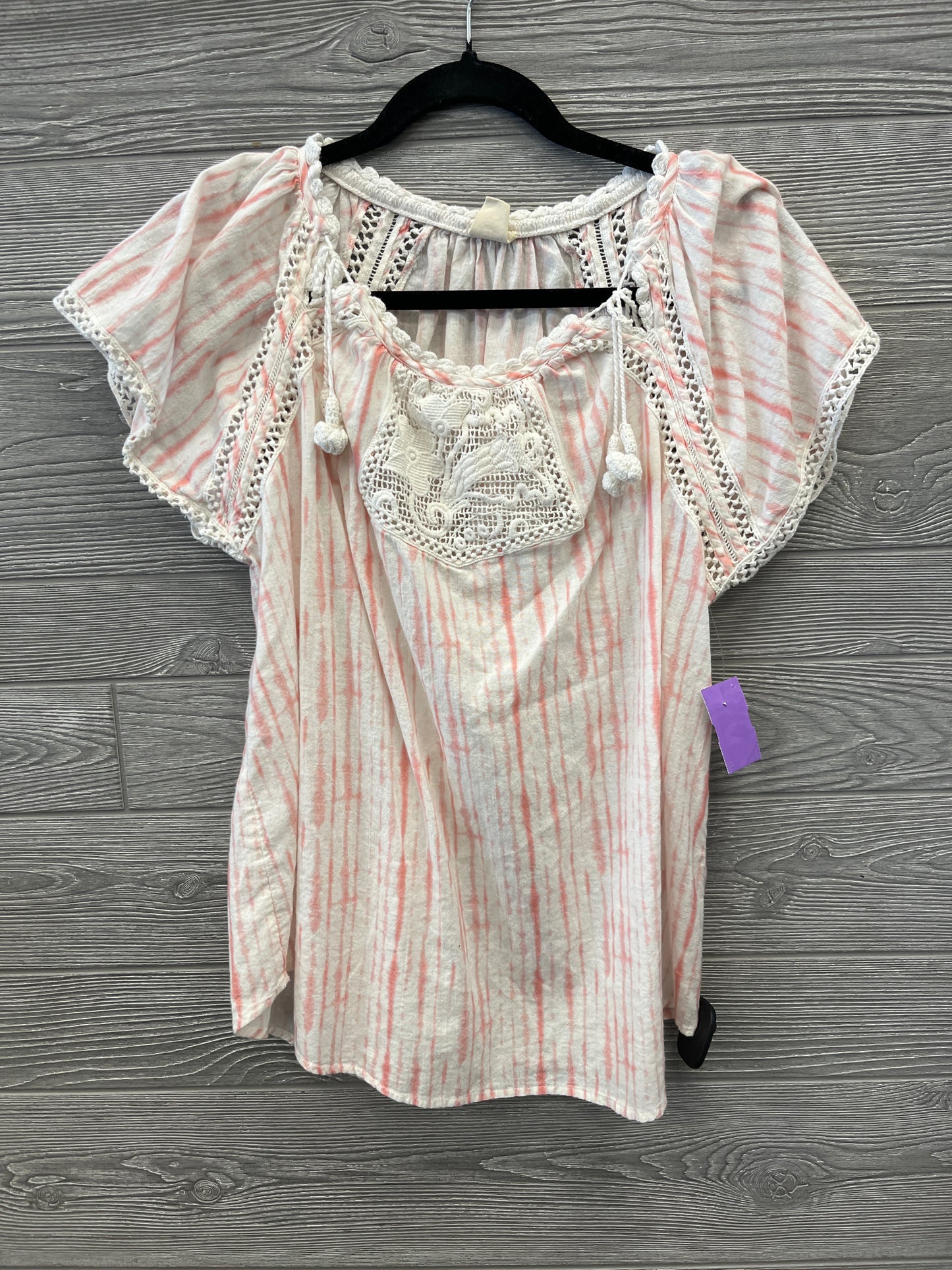 Top Short Sleeve By Clothes Mentor In Pink, Size: M