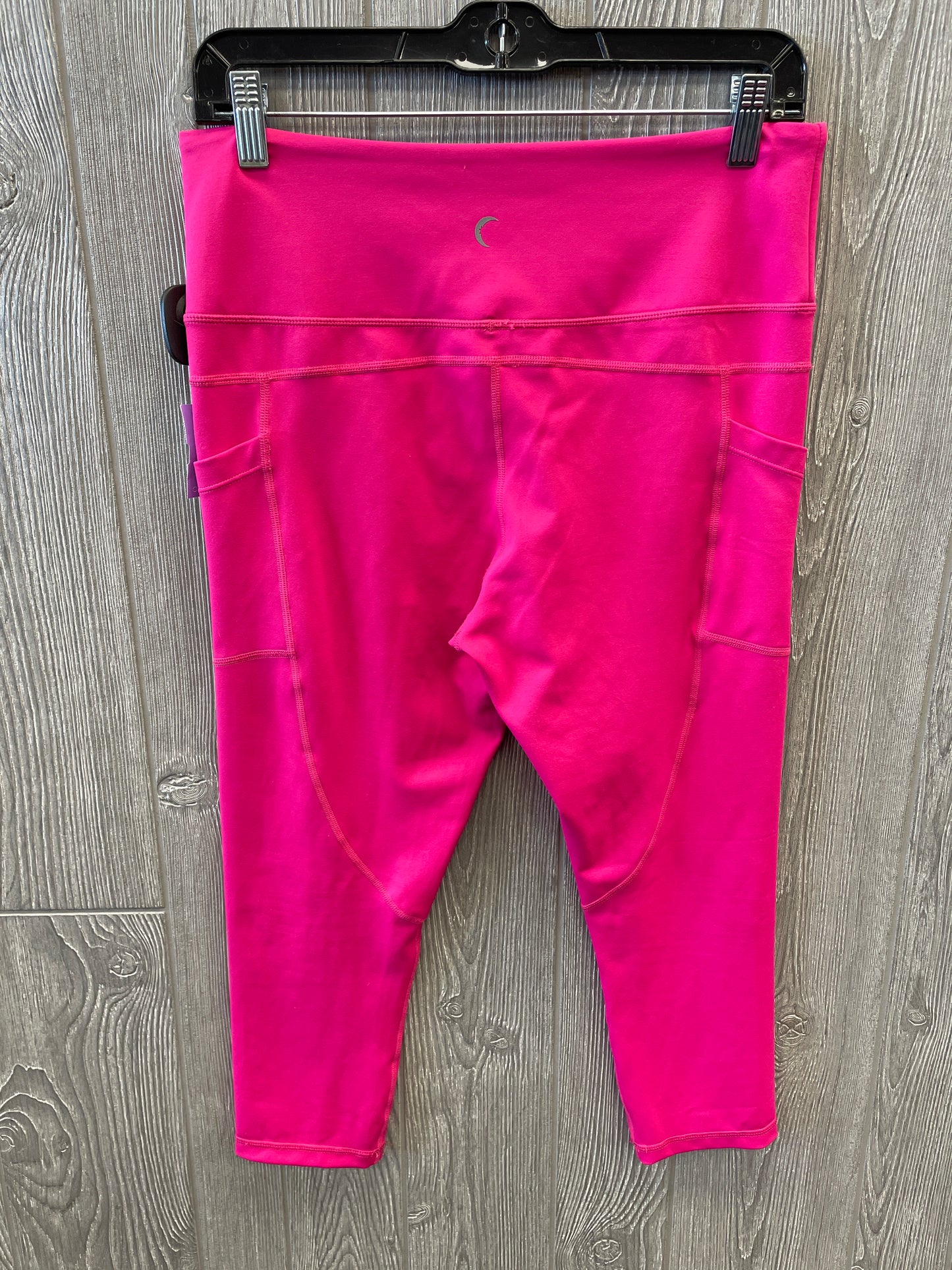 Athletic Capris By Zyia In Pink, Size: L