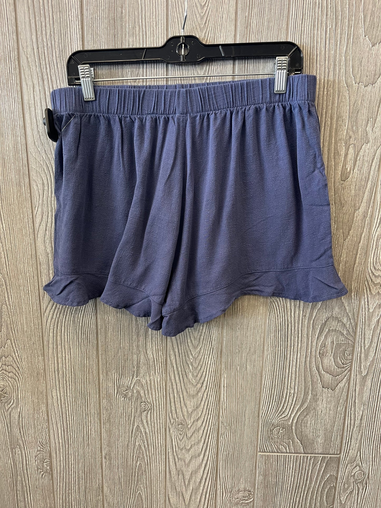 Shorts By Clothes Mentor  Size: 18