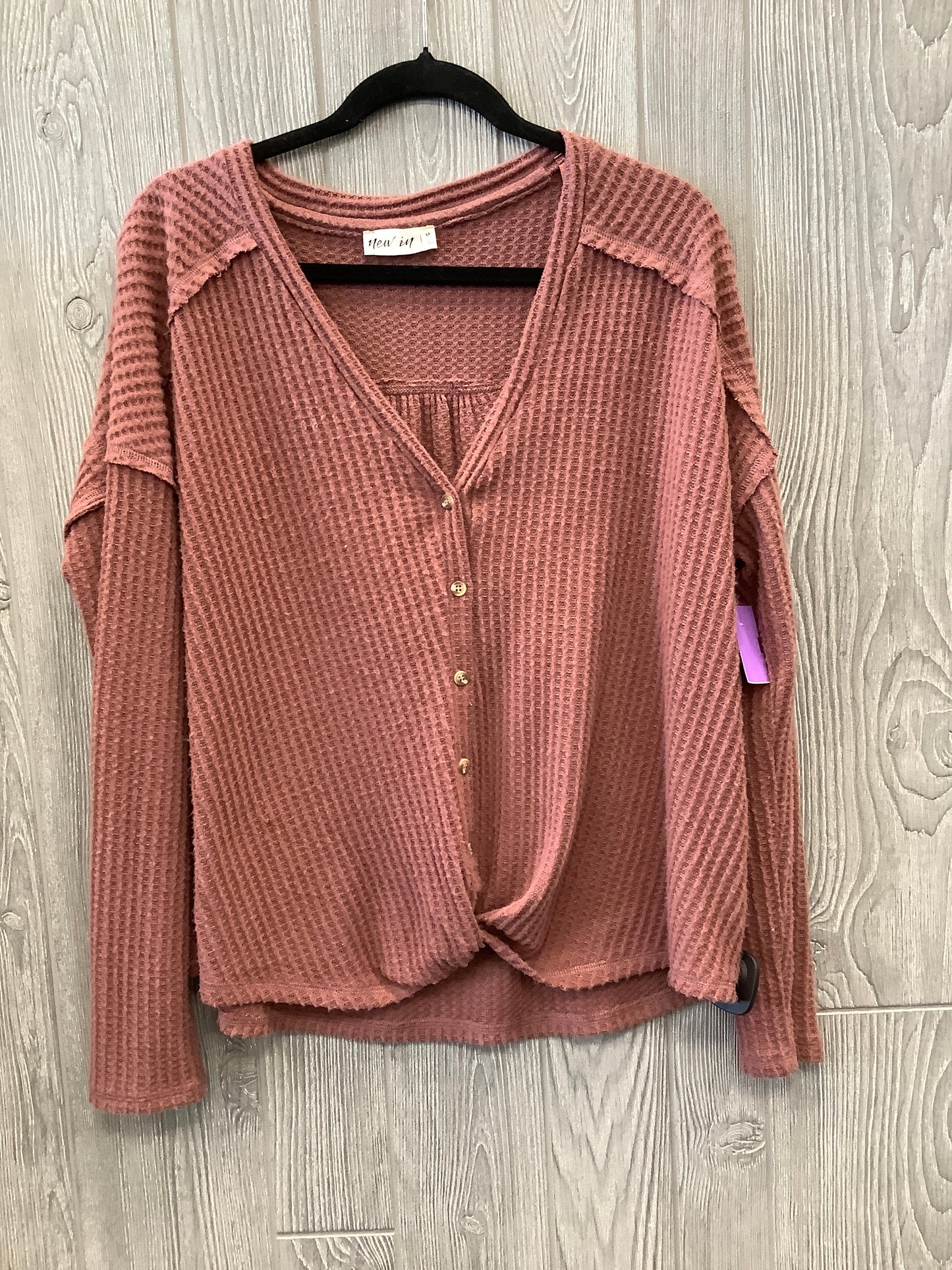 Top Long Sleeve By Clothes Mentor  Size: M