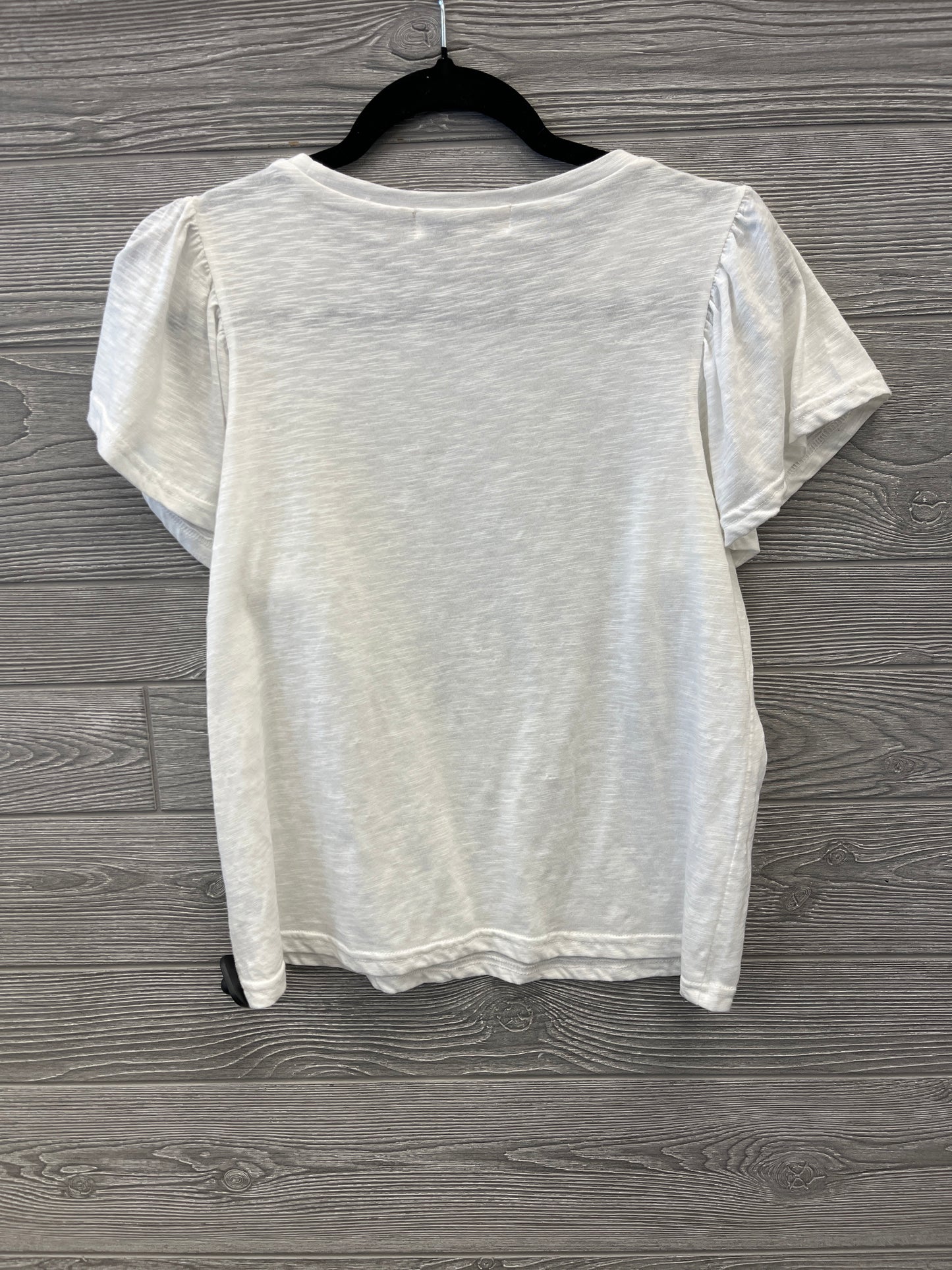 Top Short Sleeve By Clothes Mentor In White, Size: M