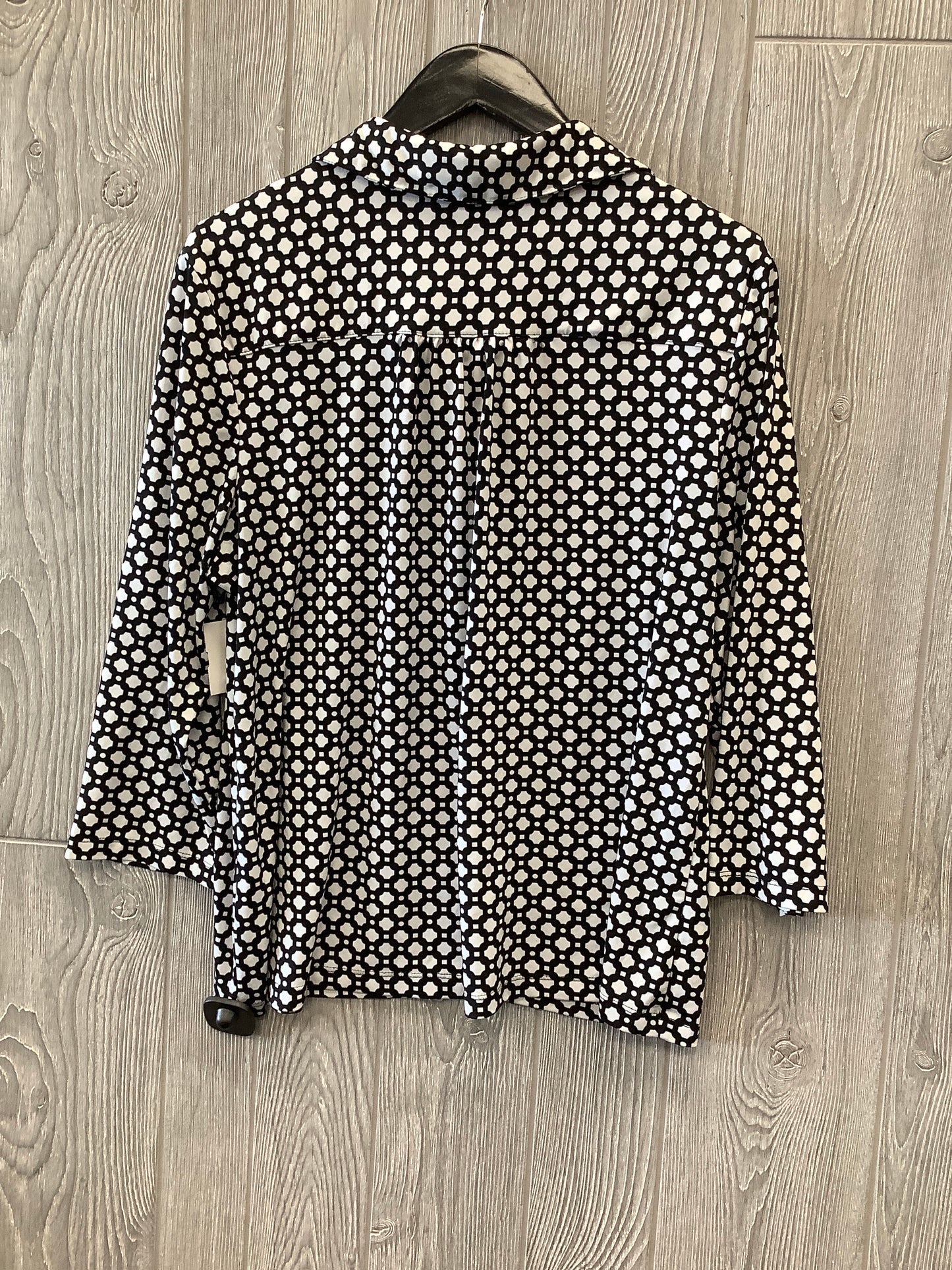 Black & White Top Long Sleeve 212 Collection, Size Xl