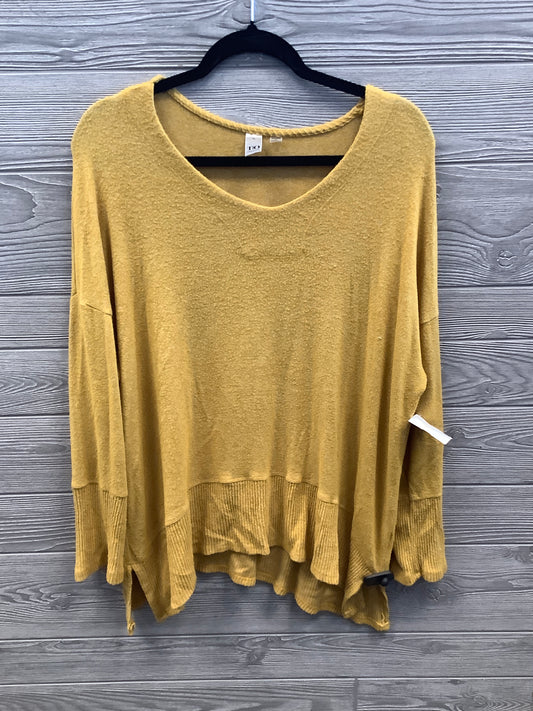 Top Long Sleeve By Clothes Mentor In Yellow, Size: Xl