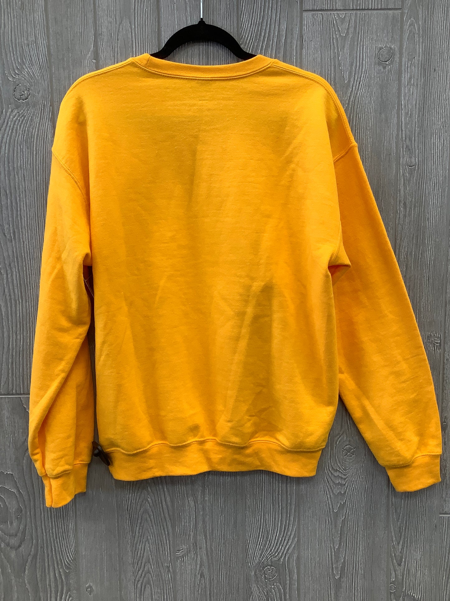 Top Long Sleeve By Gildan In Yellow, Size: M