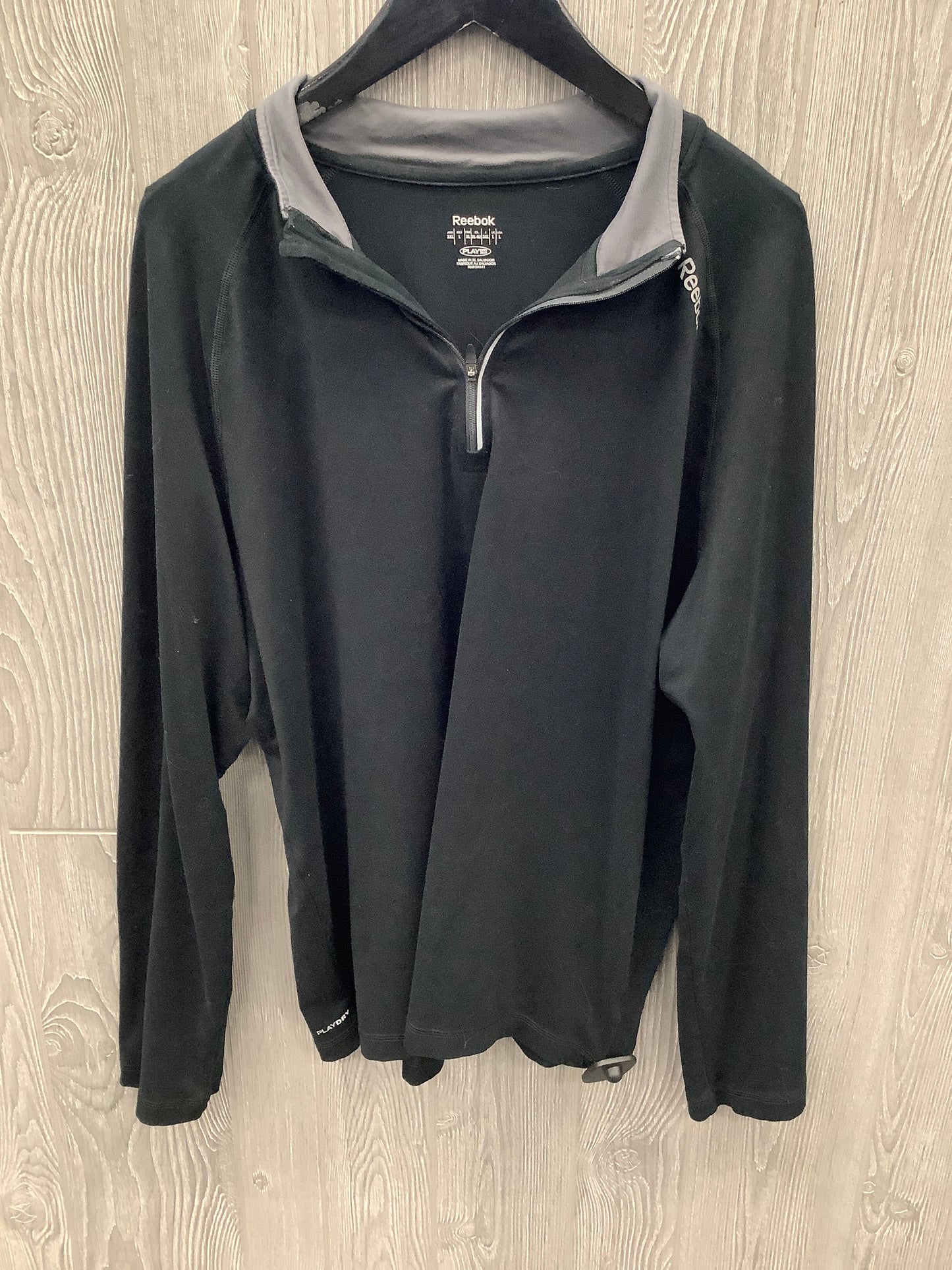 Athletic Top Long Sleeve Collar By Reebok In Black, Size: L