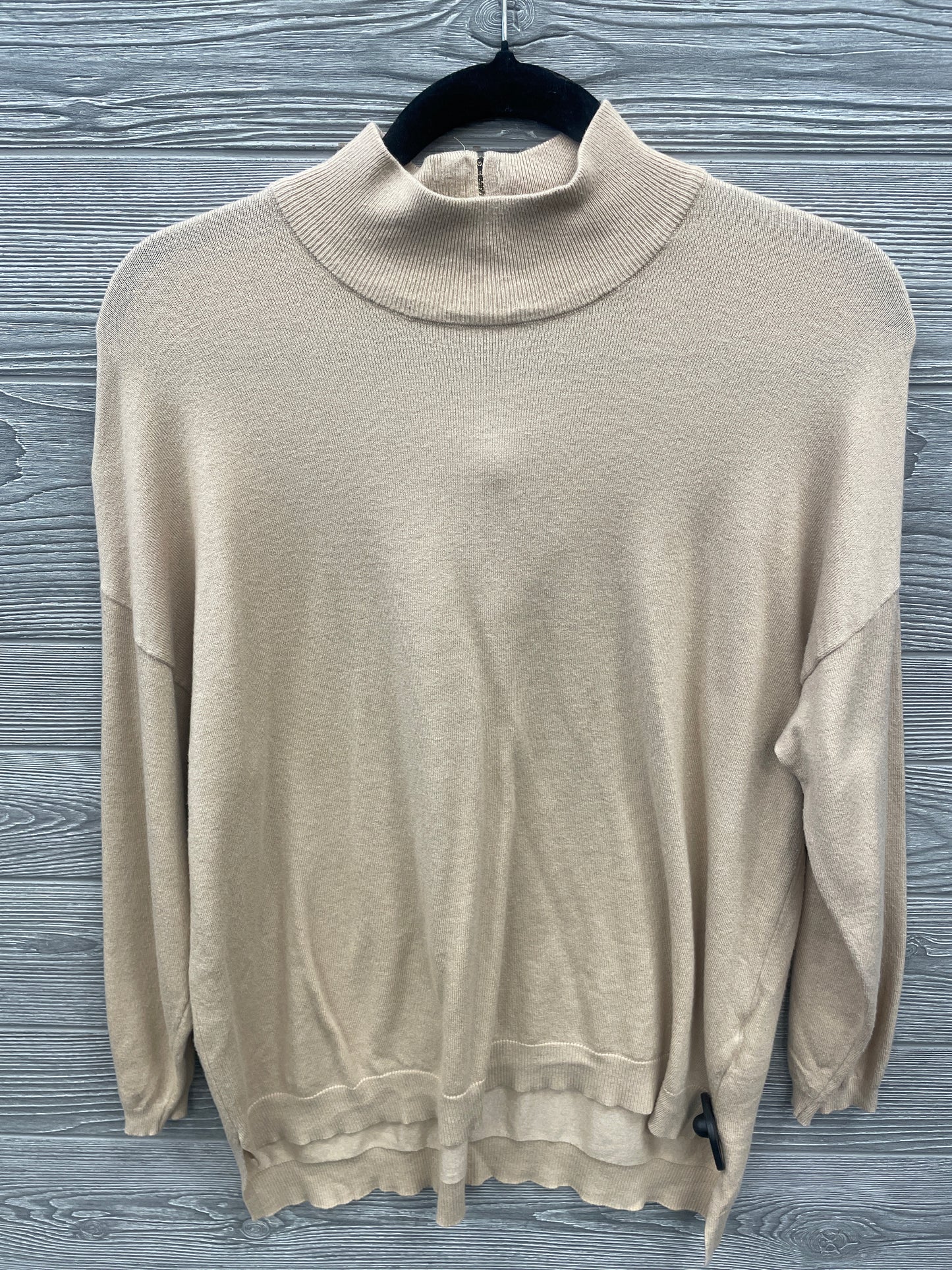 Top Long Sleeve By Tahari By Arthur Levine In Bronze, Size: 2x