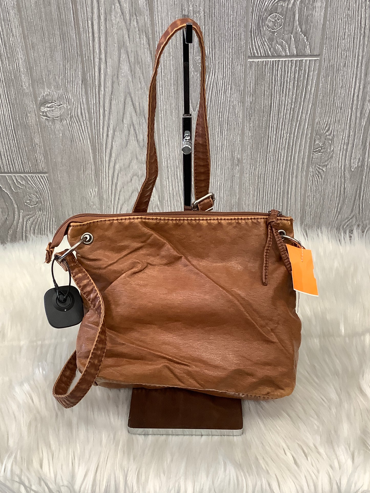 Handbag By Clothes Mentor, Size: Medium