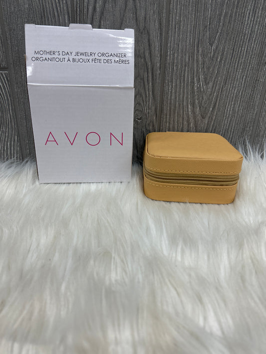 Jewelry Case By Avon, Size: Small