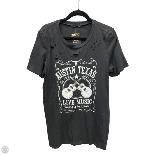 Top Short Sleeve By Clothes Mentor In Grey, Size: M