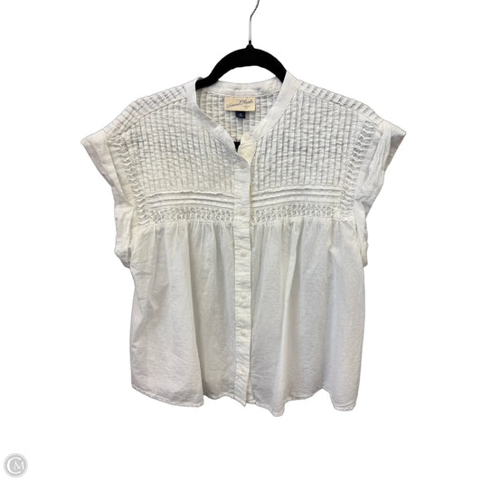 Top Short Sleeve By Universal Thread In White, Size: M
