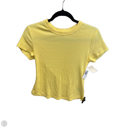 Top Short Sleeve Basic By Old Navy In Yellow, Size: M