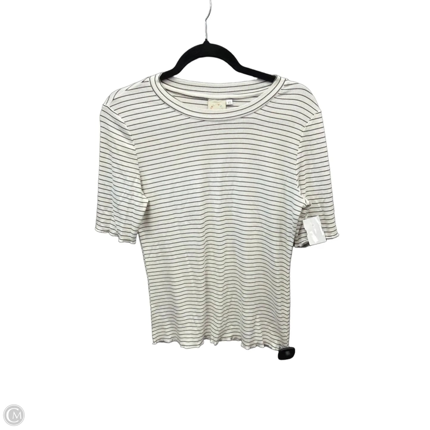 Top Short Sleeve By Clothes Mentor In Striped Pattern, Size: Xs