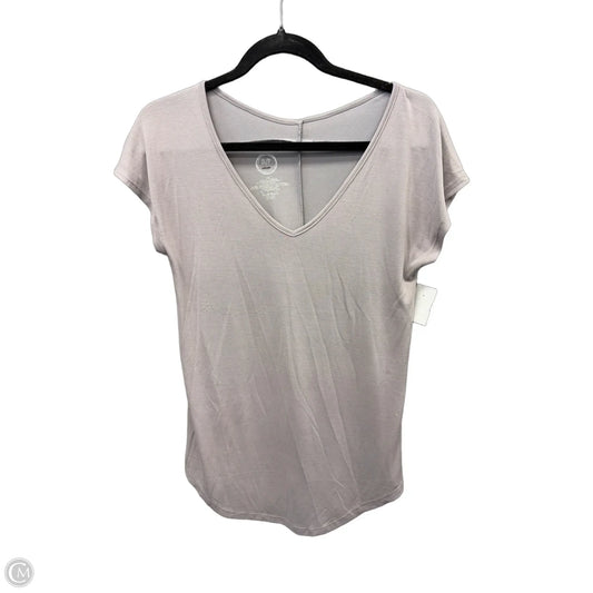 Top Short Sleeve By Maurices In Mauve, Size: Xs
