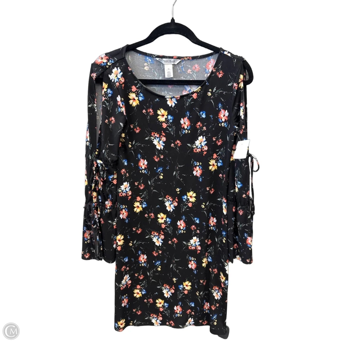 Dress Casual Short By White House Black Market In Beige, Size: Xs