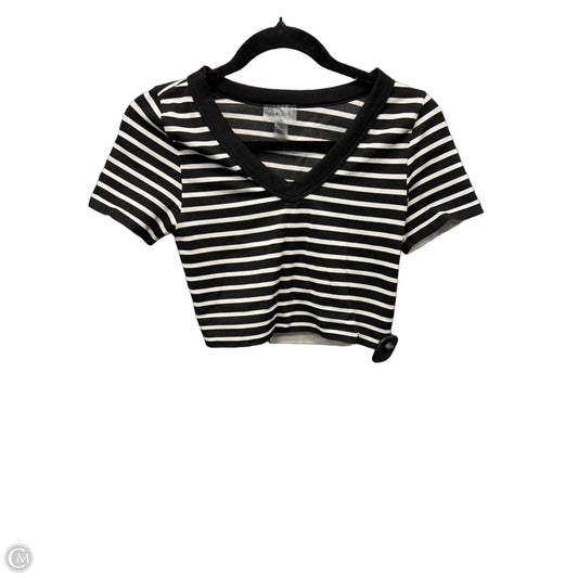 Top Short Sleeve By Eye Candy In Striped Pattern, Size: L