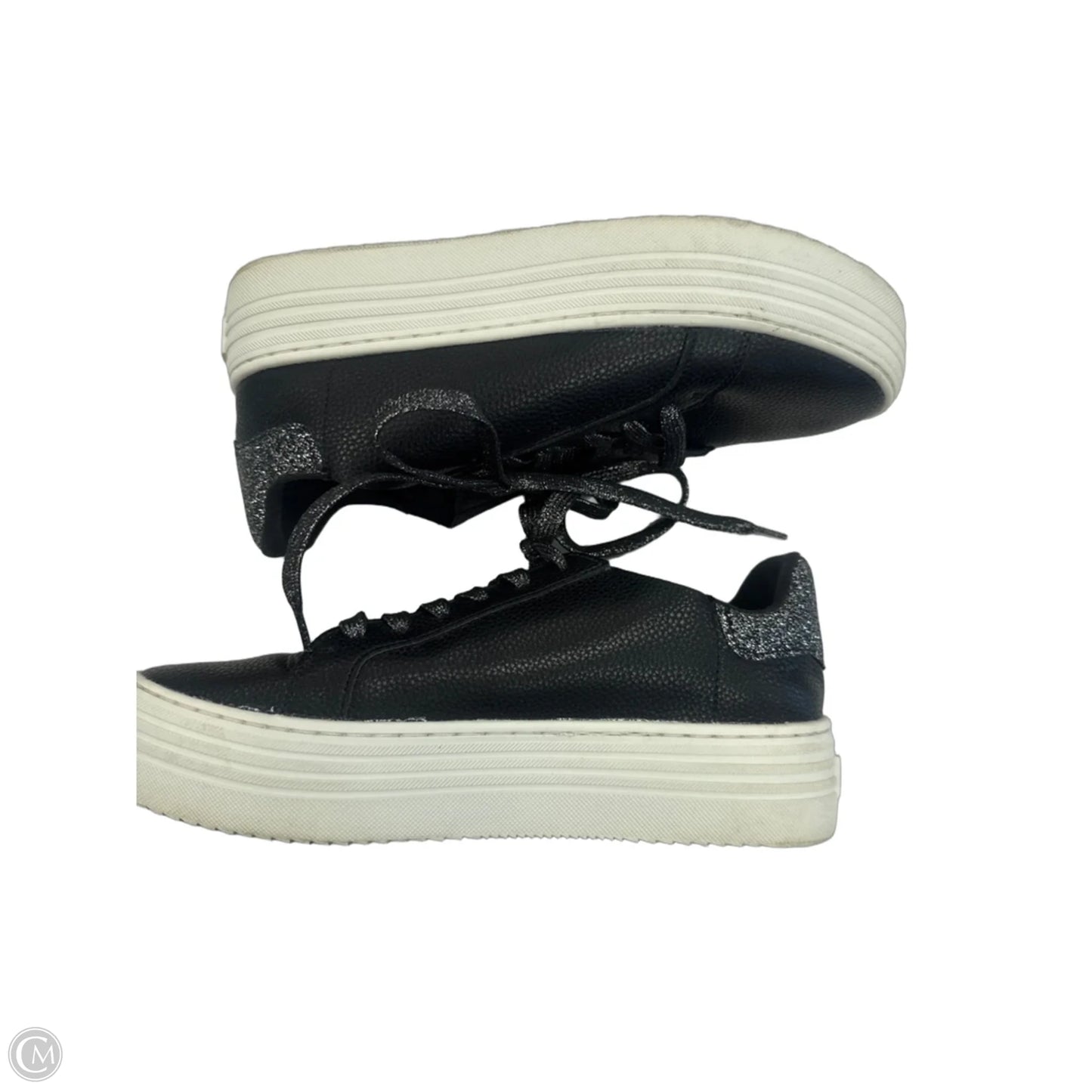 Shoes Sneakers By Clothes Mentor In Black, Size: 7