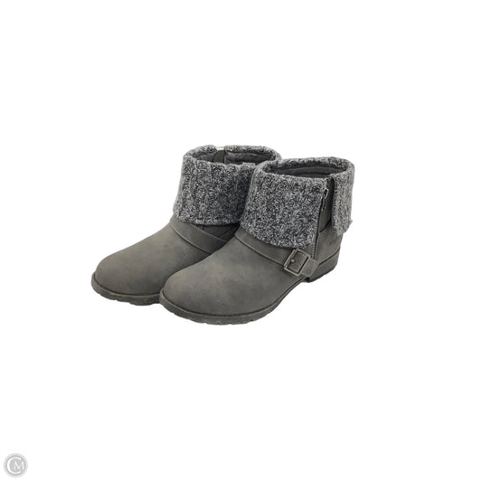 Boots Ankle Flats By Rocket Dogs In Grey, Size: 8