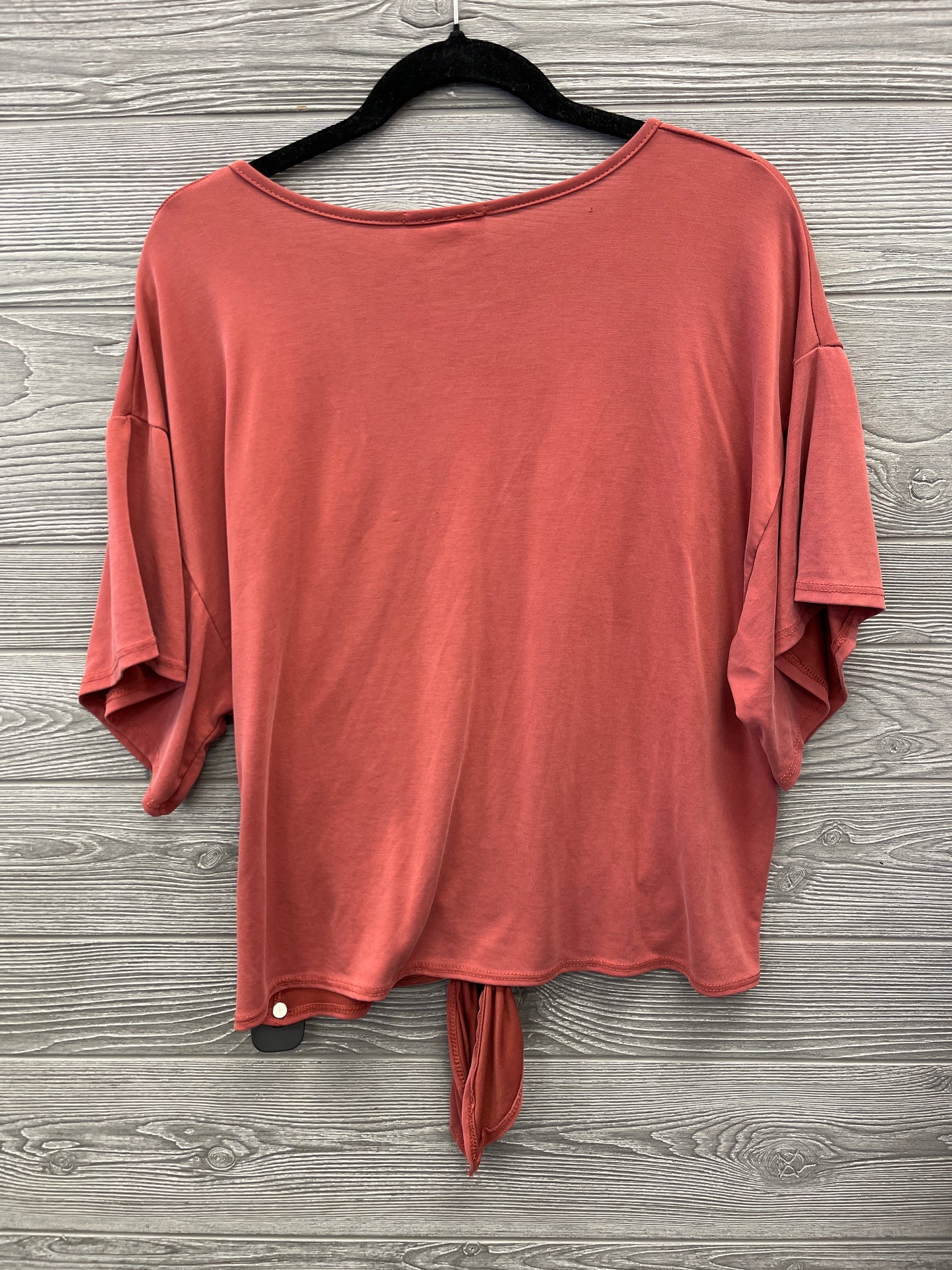 Top Short Sleeve By Lavender Field In Red, Size: M