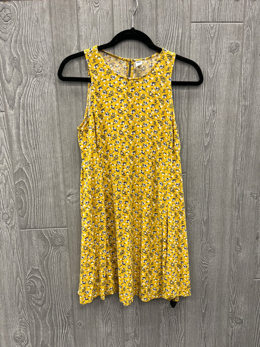 Tunic Sleeveless By Old Navy In Yellow, Size: M