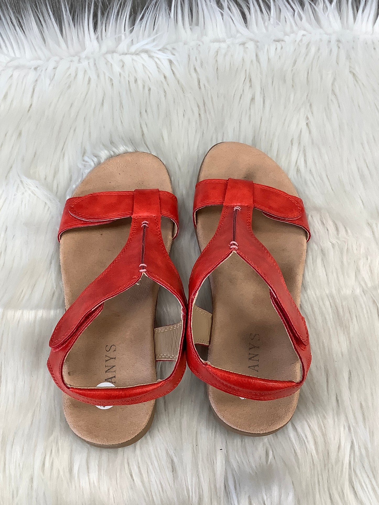 Sandals Flats By Clothes Mentor In Red, Size: 6.5