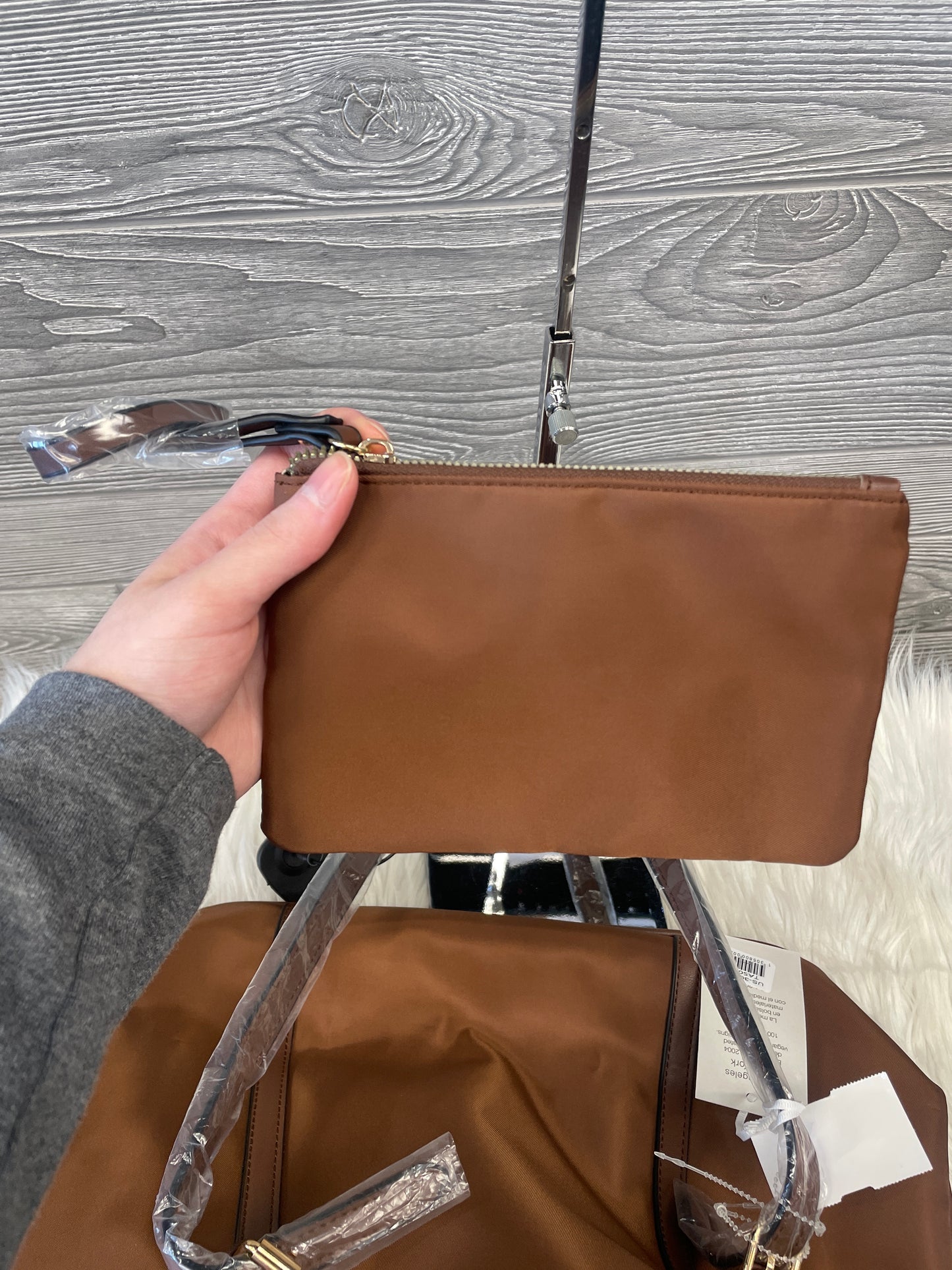 Handbag By Clothes Mentor