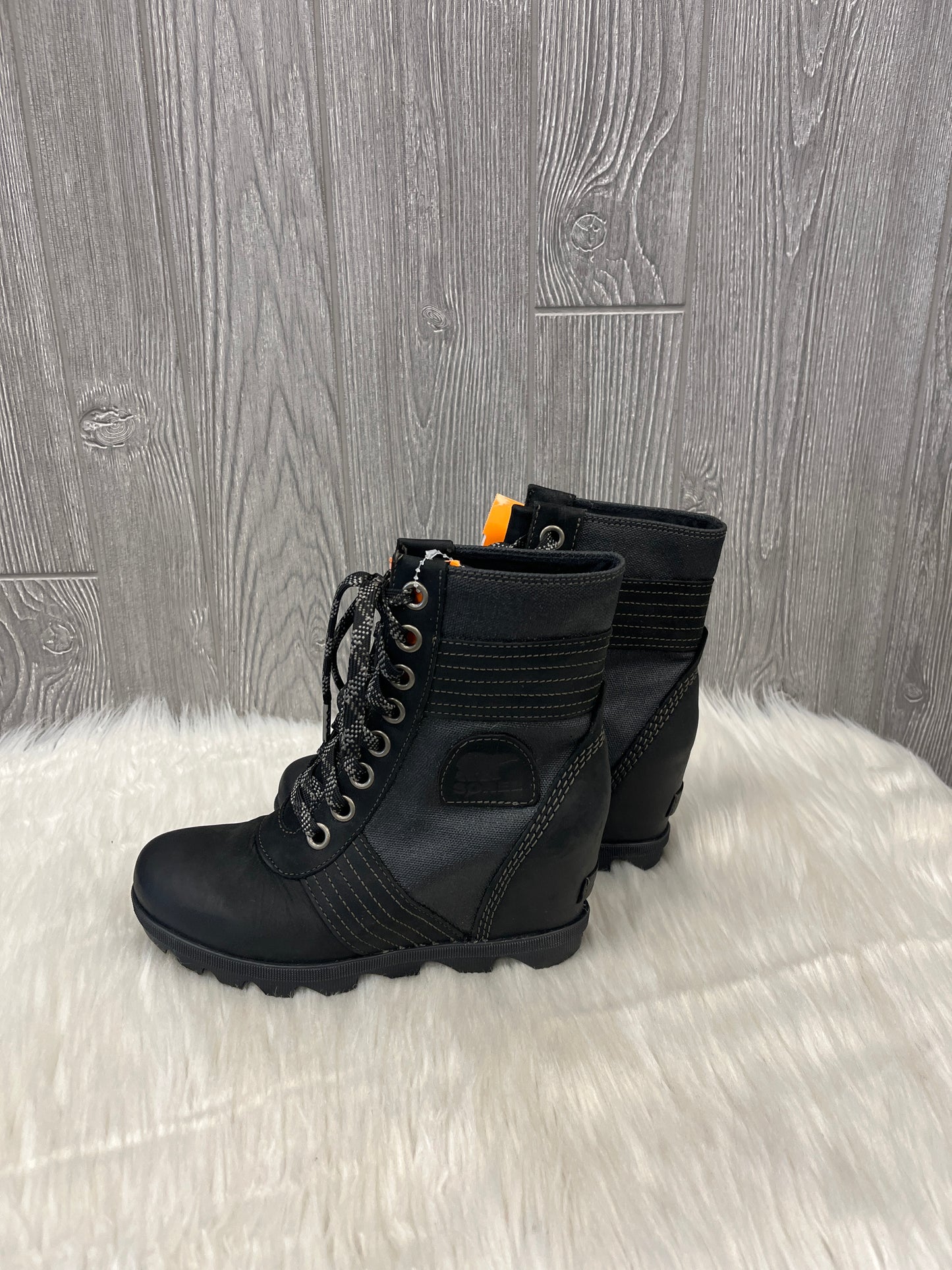 Boots Ankle Heels By Sorel In Black, Size: 6.5