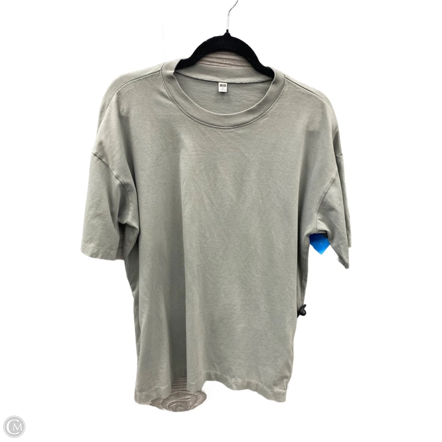 Top Short Sleeve Basic By Uniqlo In Green, Size: S