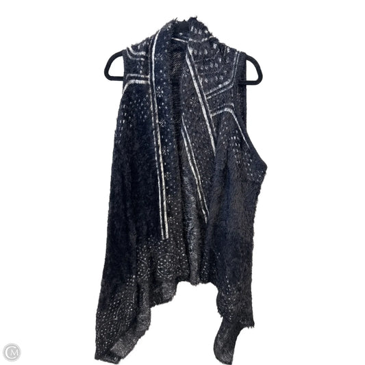 Vest Sweater By Clothes Mentor In Black, Size: 1x
