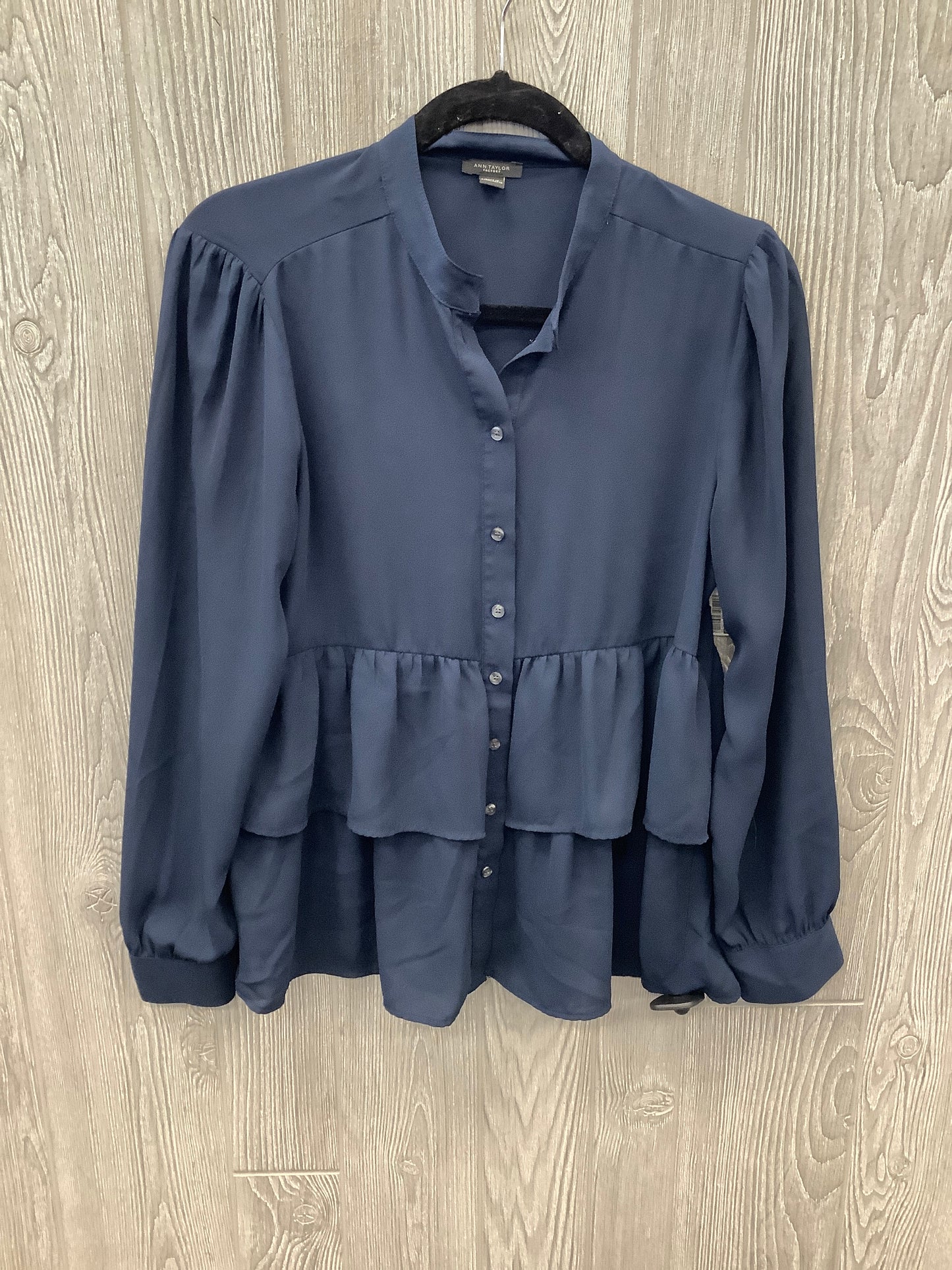 Top Long Sleeve By Ann Taylor In Navy, Size: S