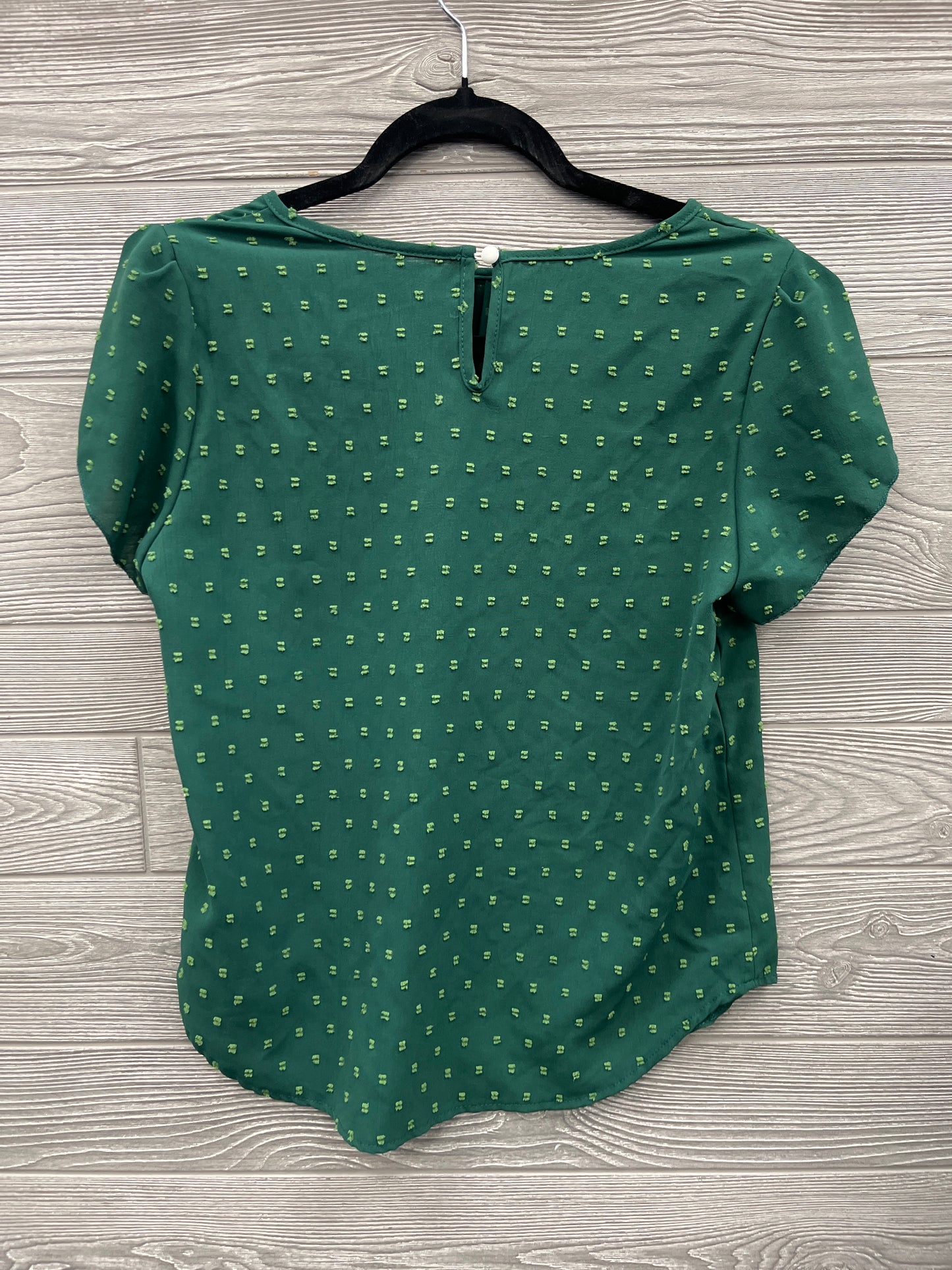 Top Short Sleeve By Shein In Green, Size: M