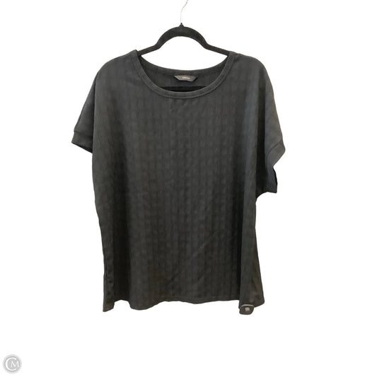 Top Short Sleeve By Clothes Mentor In Black, Size: 2x