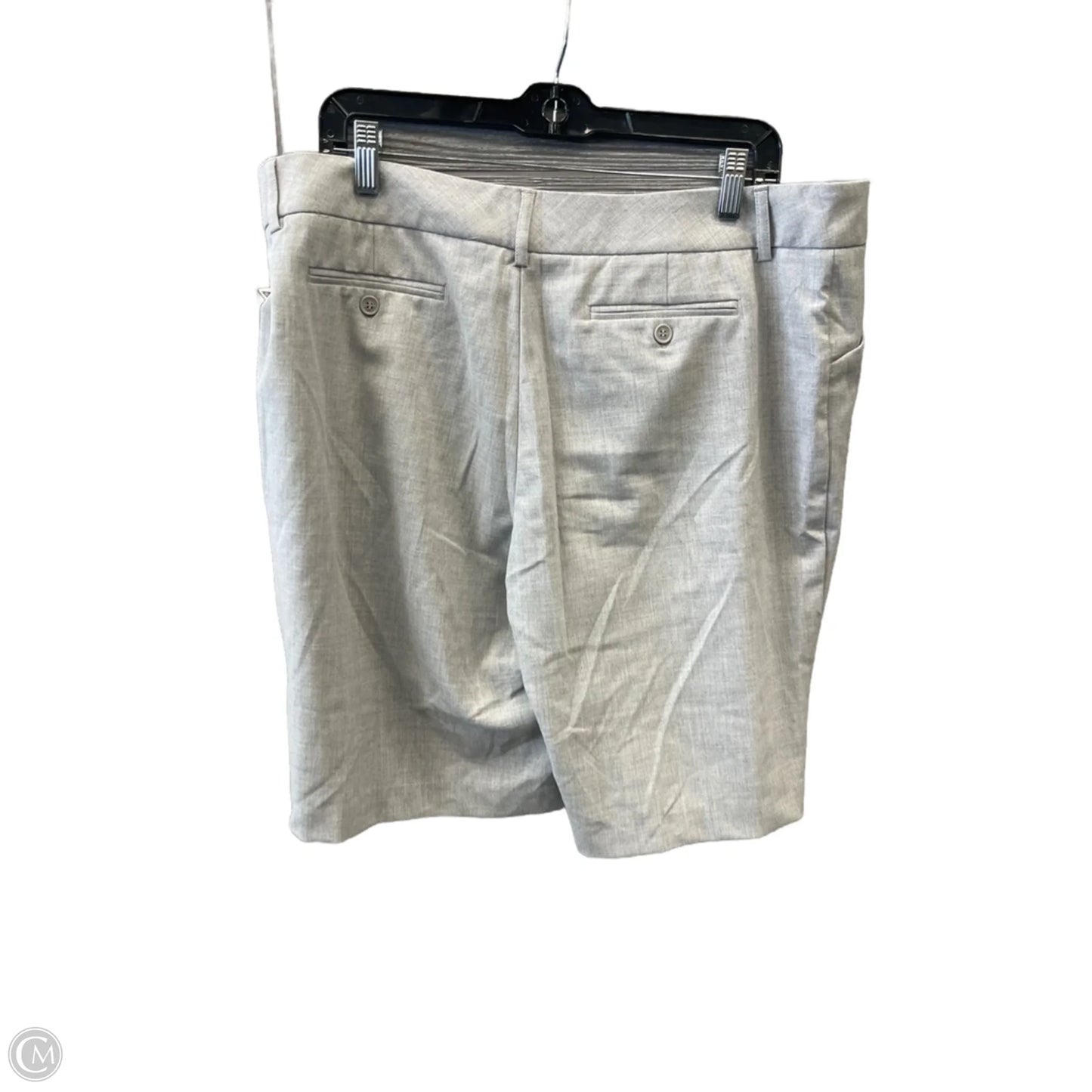 Shorts By Daisy Fuentes In Grey, Size: 16