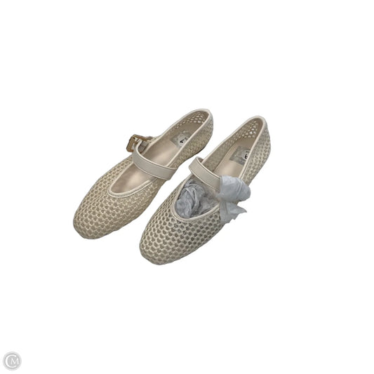 Shoes Flats By Dolce Vita In Cream, Size: 6