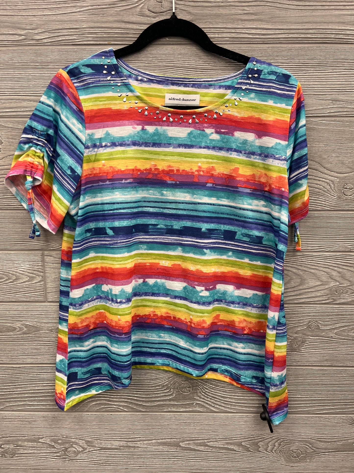 Top Short Sleeve By Alfred Dunner In Multi-colored, Size: Petite  M