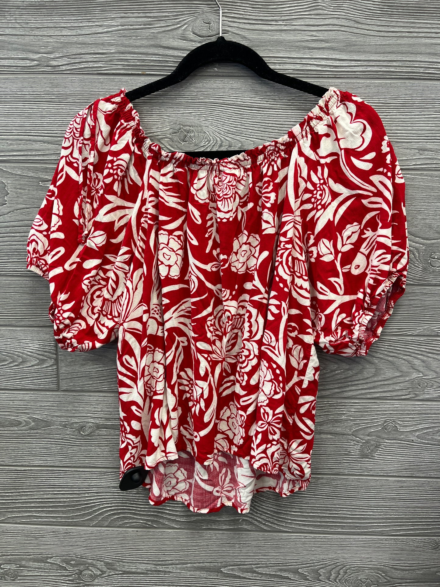 Blouse Short Sleeve By Knox Rose In Red, Size: M