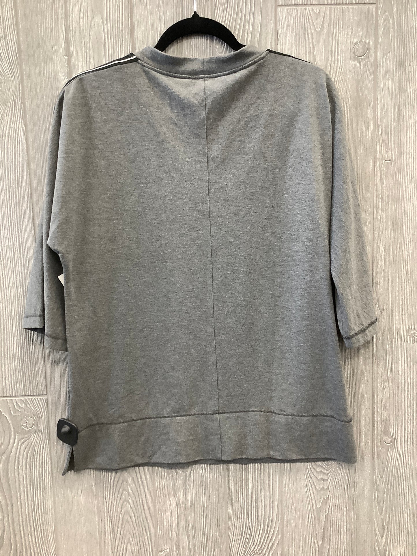 Top Long Sleeve By Clothes Mentor In Grey, Size: M