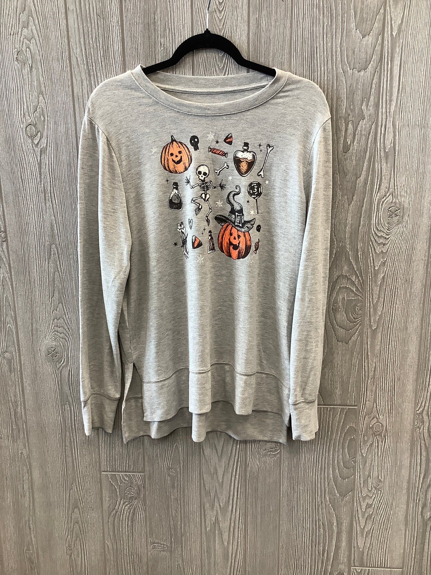 Top Long Sleeve By Clothes Mentor In Grey & Orange, Size: L