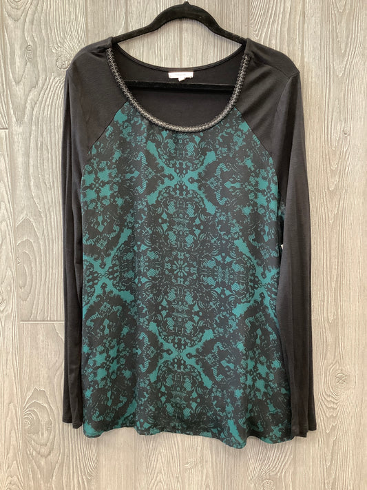 Top Long Sleeve By Maurices In Black & Green, Size: 1x